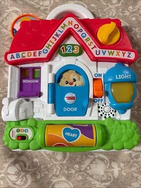 Fisher-Price Colorful Learning Puppy Busy Activity House - Blue Door, Red Roof